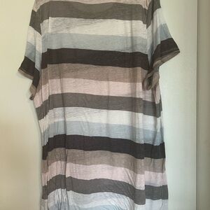 Torrid + 2 other T shirt Bundle. 5 for the price of 1!